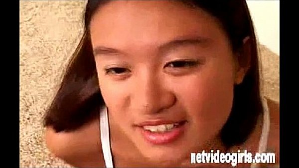 Petite sexy Asian amateur sucks balls