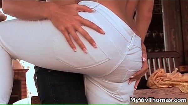 Two absolutely stunning teen babes love  