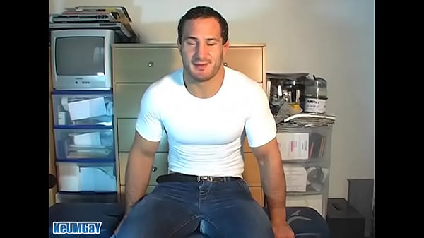 Famous MMA fighter made his 1st gay experience gets wanked by us. 