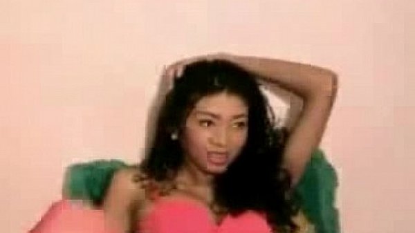 Hot Inexperienced Young With Delicious Body Q04  