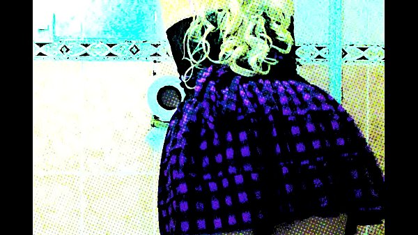 rubia putita de s. manda video a su novio mamando un platano