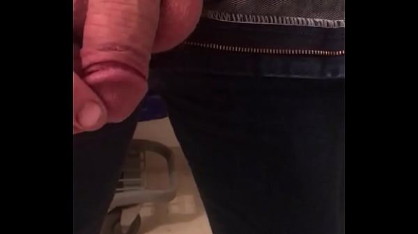 Andyman1010 wants to pee on you  