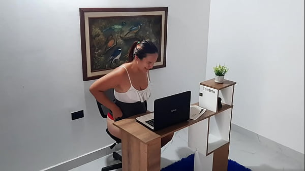 Secretary gets horny and masturbates in the office