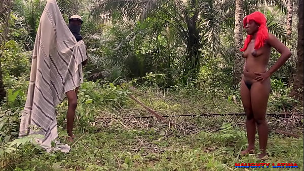 NAUGHTY LATINA ON HARDCORE THREESOME  = I LOVE FAT COCK 