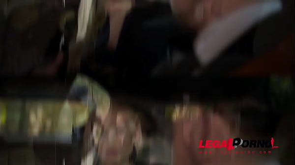 Stretch Limo Hardcore Threesome With Leggy Kayla Green & Angelina Brill GP061