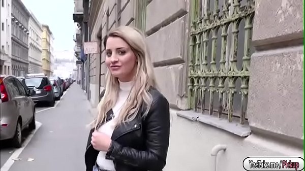 Sienna Day showing her tits in public