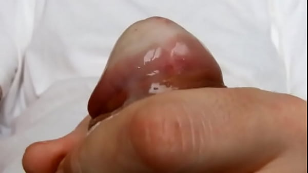 branle ejac c2c en gros plan  