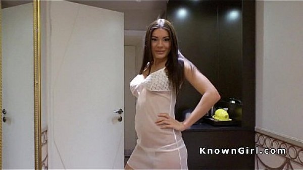 Amateur girlfriend anal bangs pov