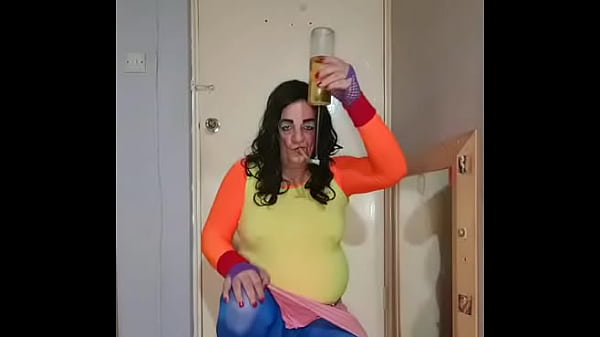 someone please come and fill me up 