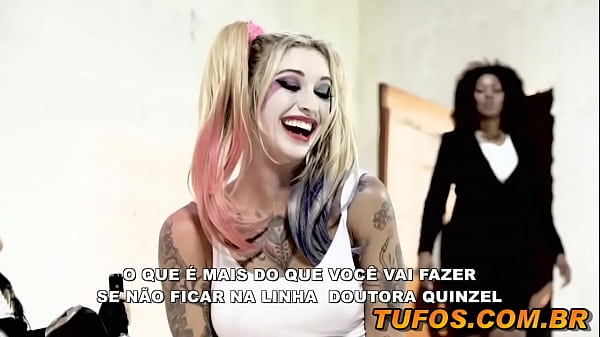 Asa Akira como Katana em pega&ccedil;&atilde;o quente com uma Arlequina bem gostosa!