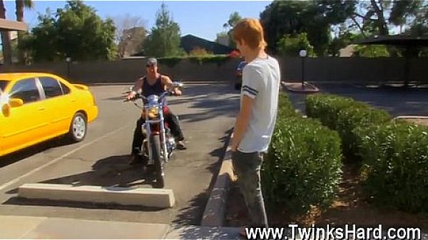 Sexy gay Hippie stud Preston Andrews can't help but admire the lump 