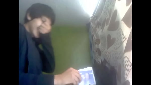 me meto dildo en el culo