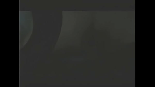 No cuzinho da amiga.