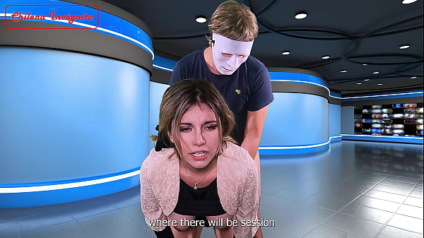 Bromista tira SEMEN en la cara a Reportera en VIVO - Cumshot facial - Public - TRAILER