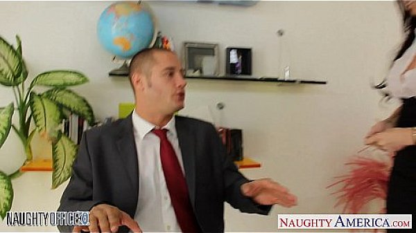 Chesty office babe Brandy Aniston fucking