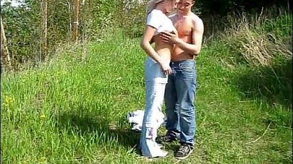 Oral sex with a hot playgirl  