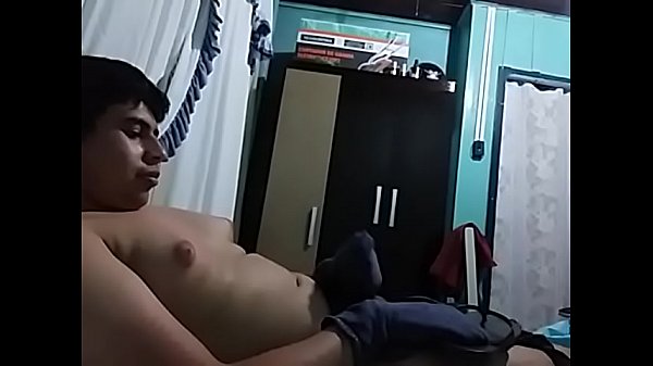 Se divertindo com as Havaianas e meias 2 parte 