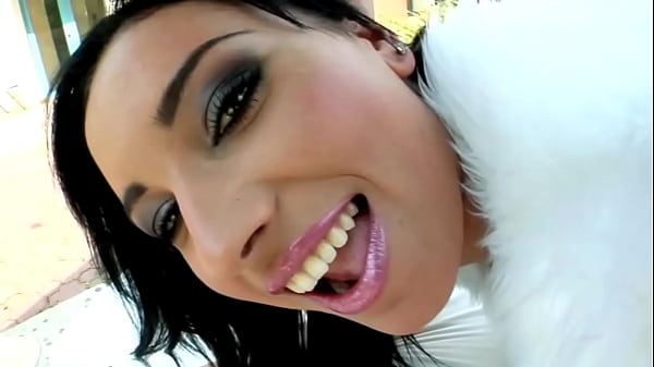 Bella EURO Anal Babe Slut & James Brossman, Titus Steel Ass Fucking Double Penetration, Outdoor Tease#1