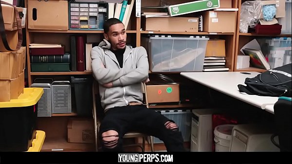 YoungPerps - Dominant security guard banged a straight thief