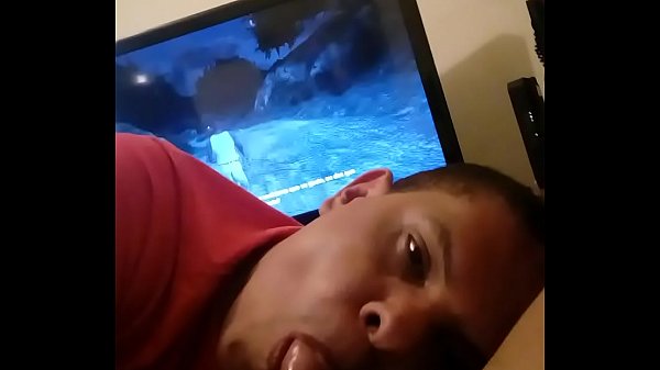 Safado  alimentando o coroa