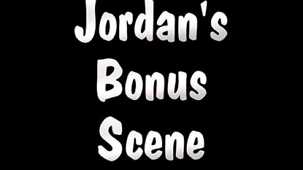 Peeper gets good blowjob