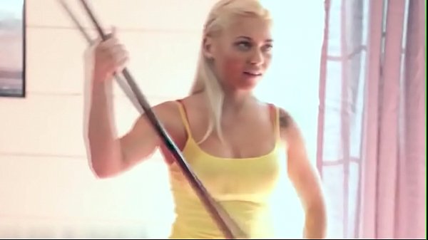 19yo stepdaughter blows