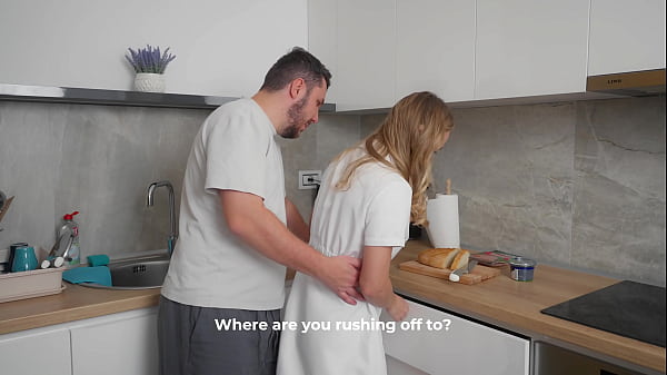 Stepsister running late for class, but her dripping pussy still needs my dick and creampie