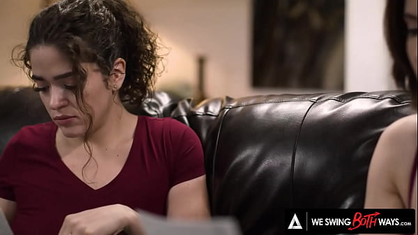 Hot Wives Have A Bisexual Orgy With Their Hubbys 