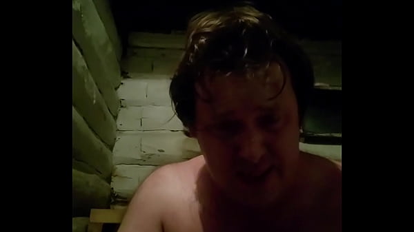 Я снял мокрые трусики со своей задницы и засунул себе в рот!  