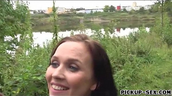 Sexy amateur Eurobabe pounded by stranger dude for money