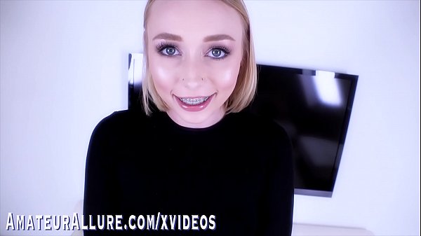 GIRL WITH BRACES SUCKS OFF LUCKY GUY