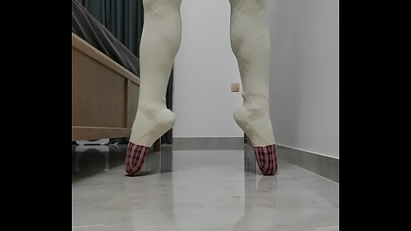 pointe practice(wear skirt and knee high socks outside my pointe shoes)