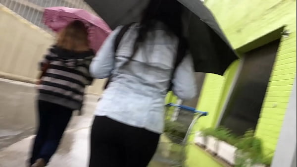 Bota e legging da novinha