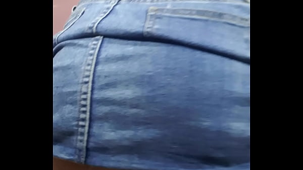 Me toco bien rico y hago anal