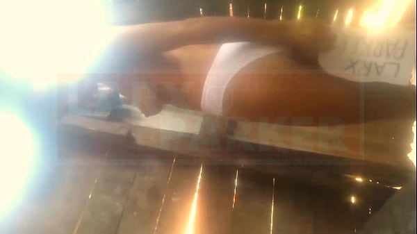 Kassandra comienza a ense&ntilde;ar todo lo bonito que tiene y dan ganas de chuparle todo  