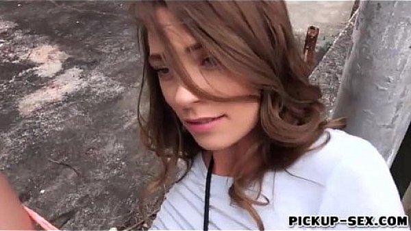 Perky tits Eurobabe nailed by stranger