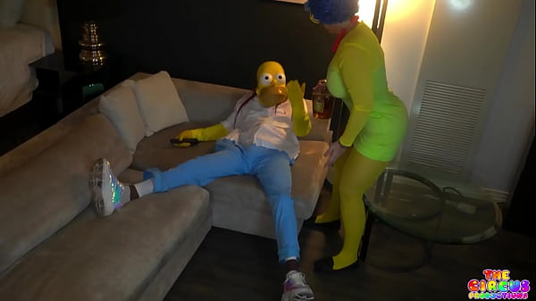gibbytheclown fucks mandimayxxx in Simpsons costume
