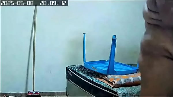 FLAGRA DE VIZINHA PEITUDA GORDINHA E GOSTOSA SENDO FILMADA PELADA ARRUMANDO A CASA  