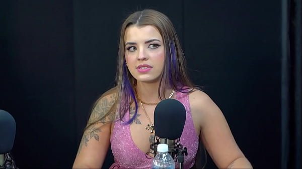 Gosto que come meu cuzinho desse jeito...