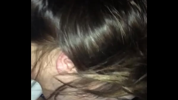 Wild Brunette teen Kaylie gives bf head