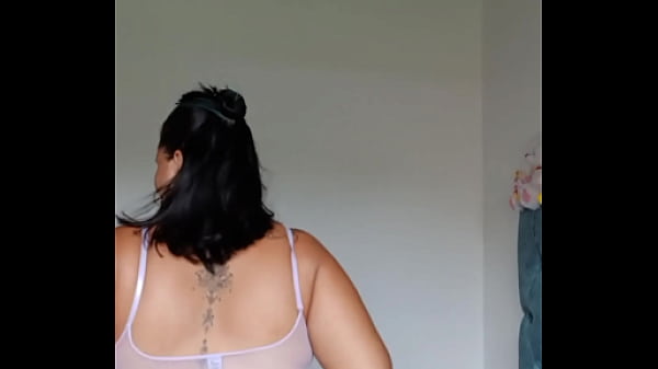 chorros de leche squirt chica muy sexy masturbandose