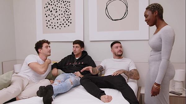 Ebony Quiere Probar Una Fiesta Espa&ntilde;ola Con Tres Monstruosas Pollas. Jimmy Bud, Rauls Bud, Brady Bud And Zaawaadi