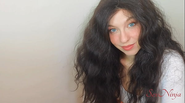 Tantaly Consultant Will Vouch the Quality of her Sex Dolls with her Mouth and Pussy