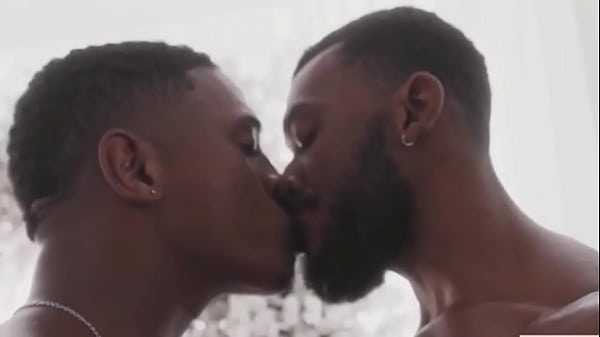 Encontrei meu amigo na praia, tes&atilde;o foi demais. Chamei pra fazer um troca troca no meu ap&ecirc;. - Completo - Free 