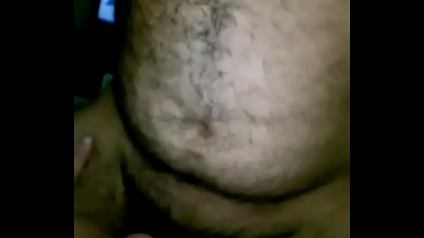 Gemendo na pica do turista safado 