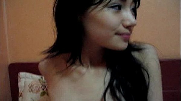 Khmer couple played in siemreap hotel