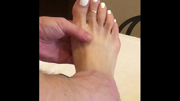 Ласкание нежных ножек