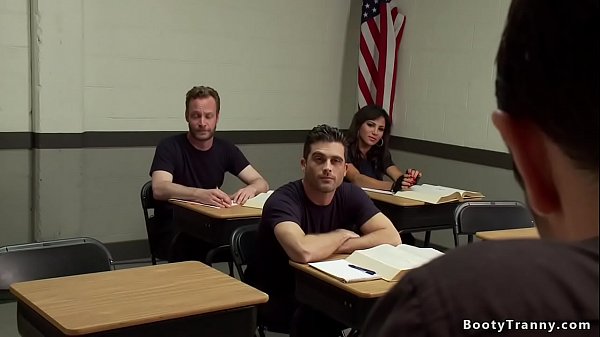 Jaquelin Braxton with big tits seduces her colleague Lance Hart and in prison cell sucks and anal fucks him 