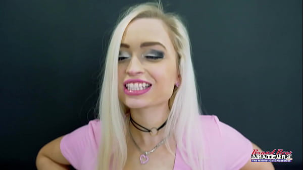 Slutty Gal Starlette Storm Takes A Shaft In Her Cunt And A Plug In Her Butt  