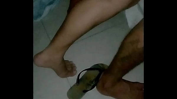 Metendo na putinha de quatro , at&eacute; ela n&atilde;o aguentar !